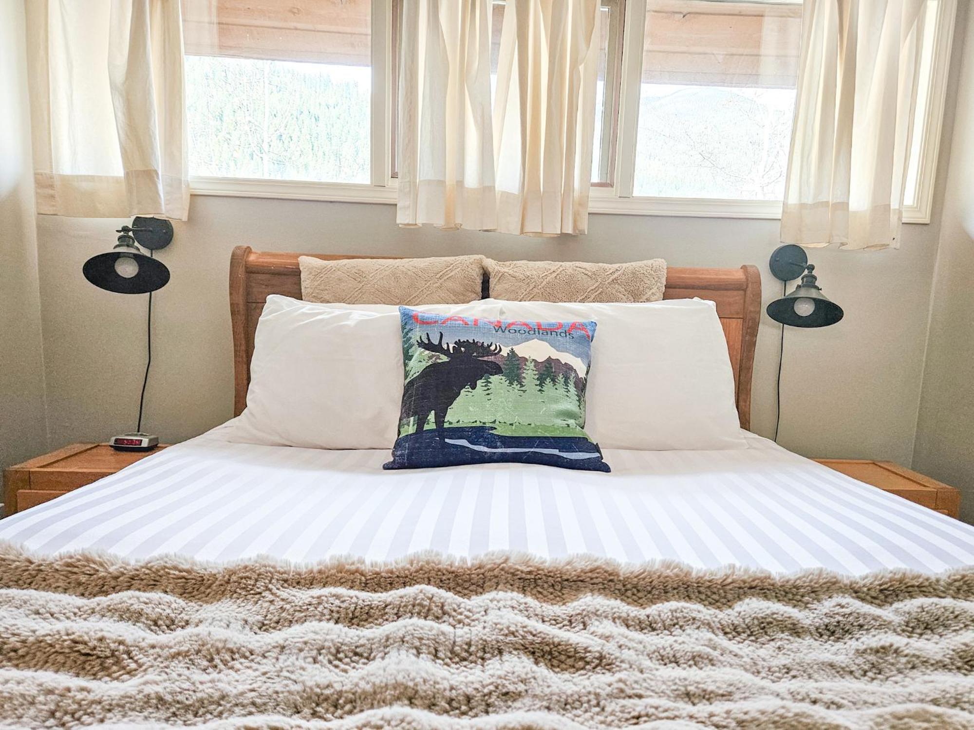 Horsethief Lodge By Stayin Panorama Phòng bức ảnh