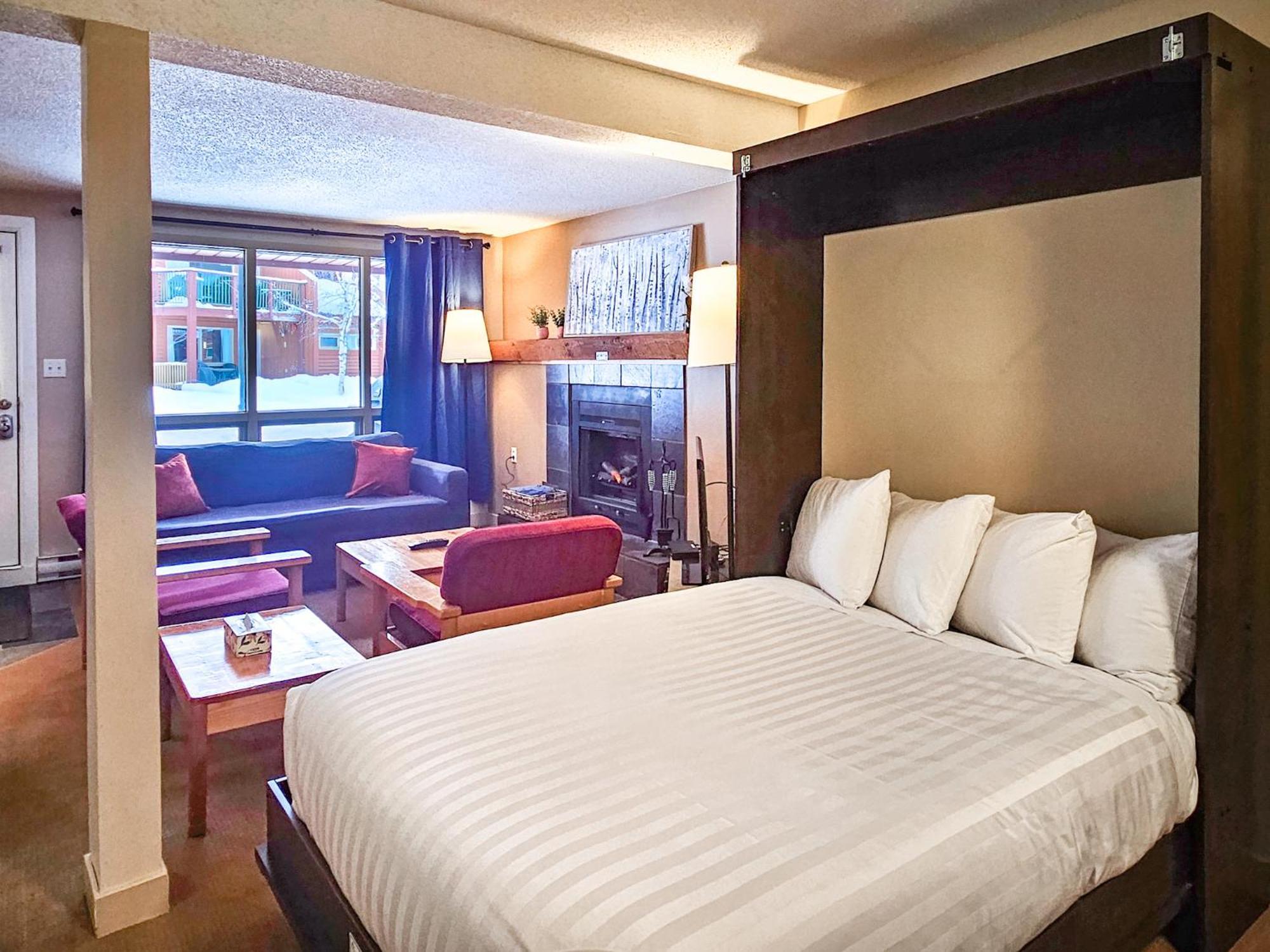 Horsethief Lodge By Stayin Panorama Phòng bức ảnh