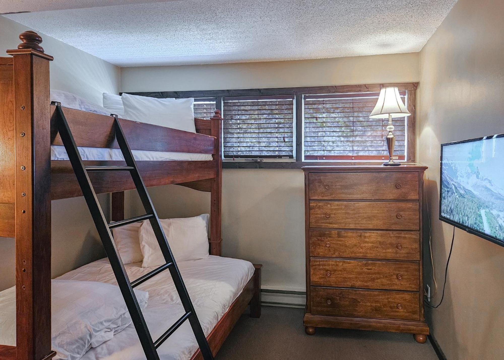 Horsethief Lodge By Stayin Panorama Phòng bức ảnh